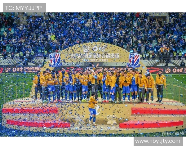 世界杯赛场荣耀争夺战全球英雄齐聚巅峰对决炙热夏季迎来足球狂欢盛宴